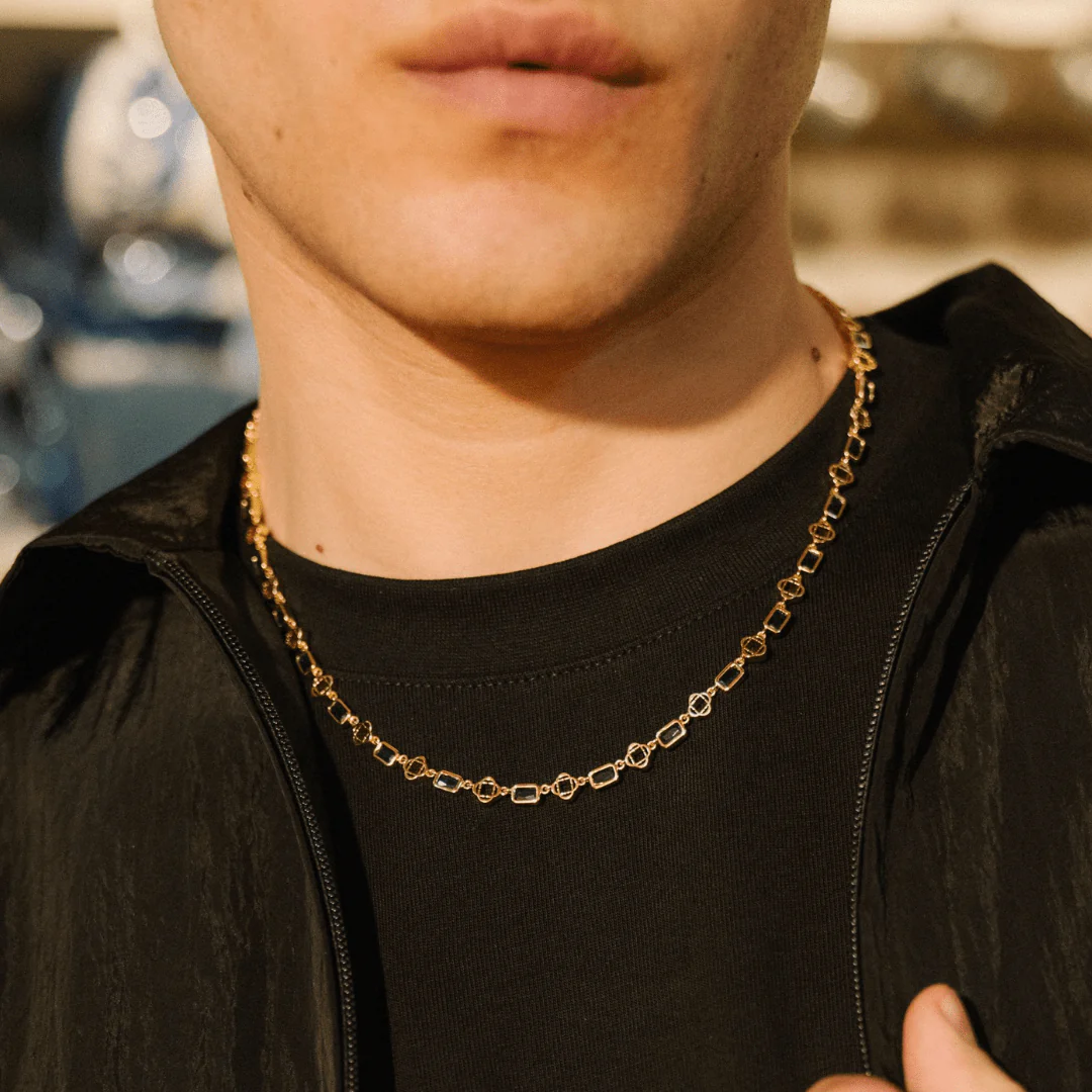 Green Gemstone Clover Necklace (Gold) - Image 8