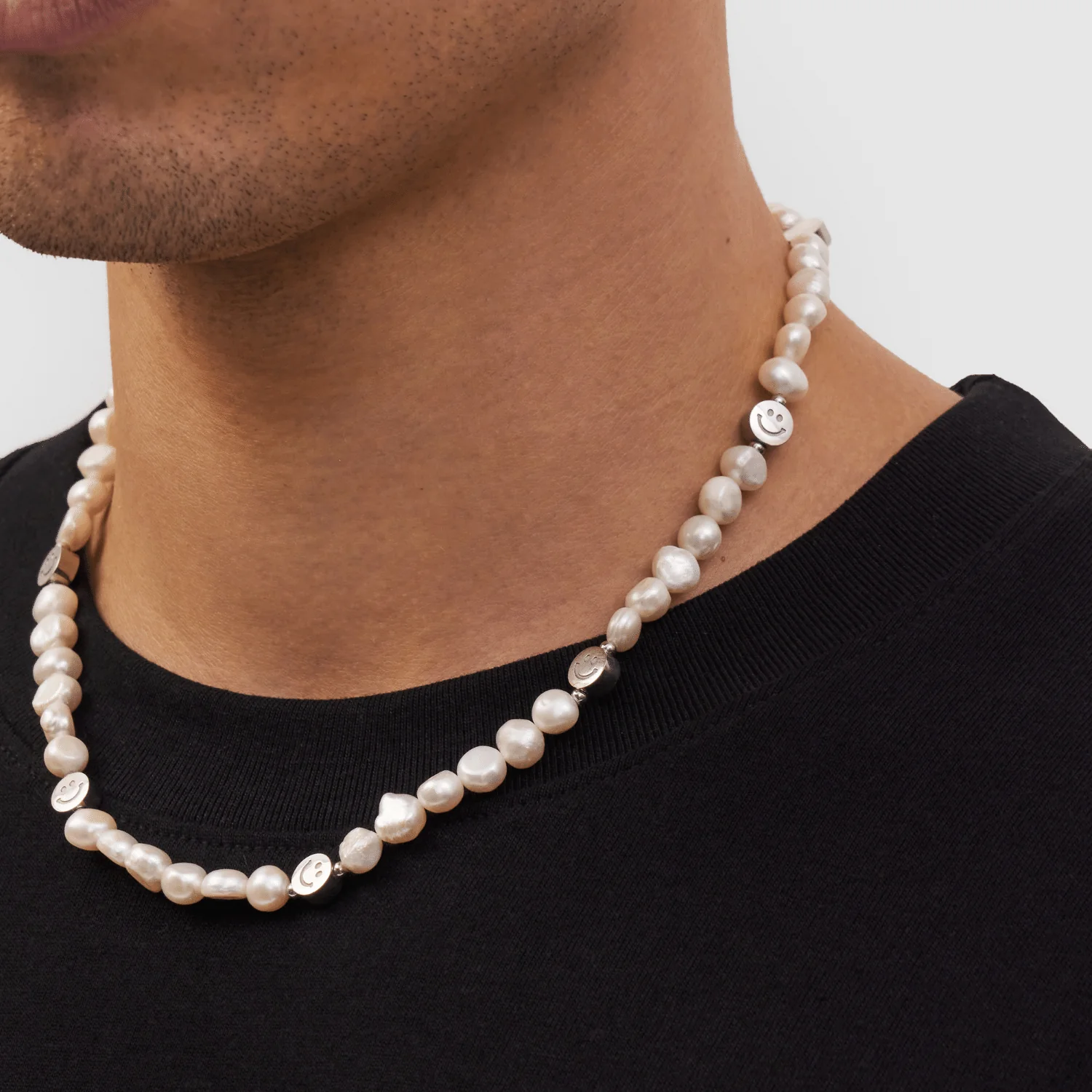 Smiley Real Pearl Necklace (Silver) - Image 3