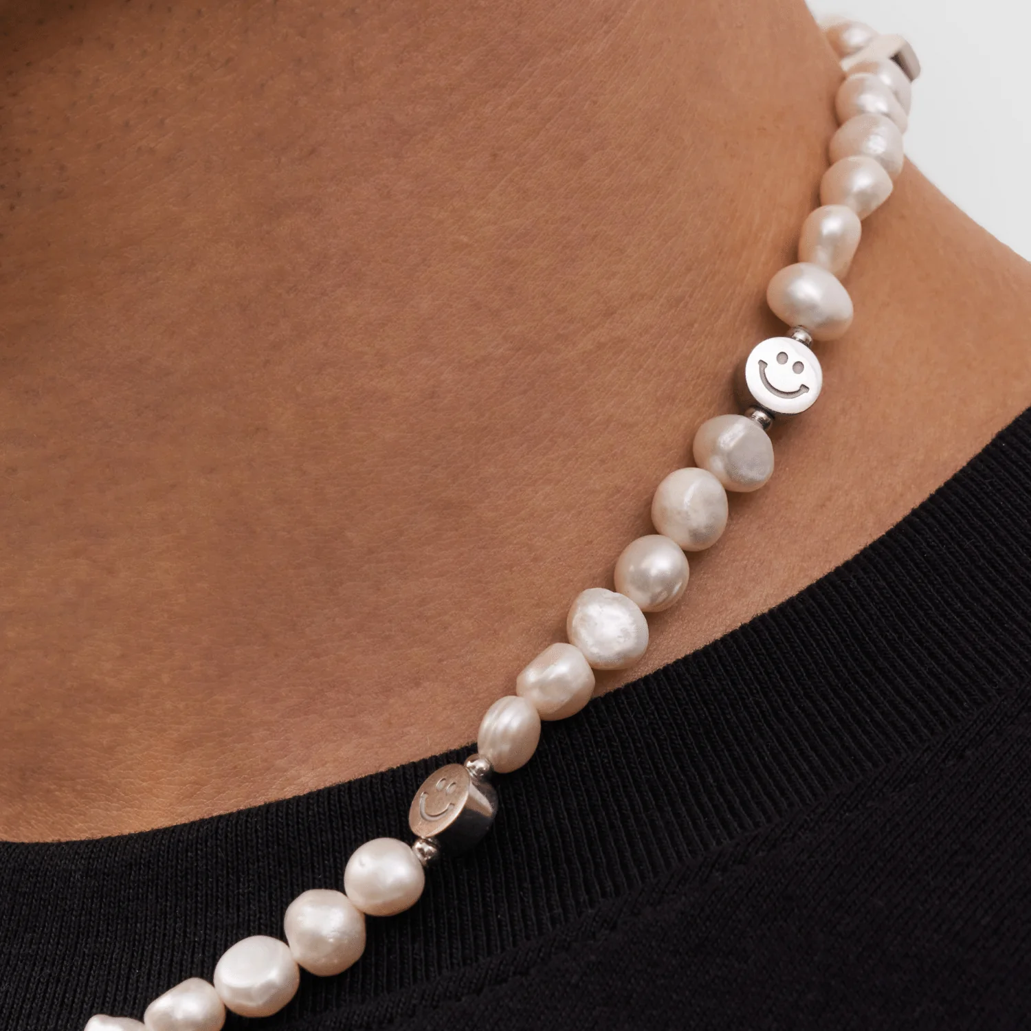 Smiley Real Pearl Necklace (Silver) - Image 5